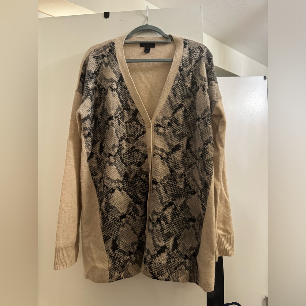 Saks Fifth Avenue cashmere gorgeous cardigan